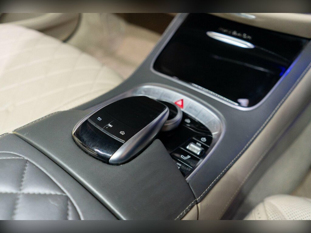 Mercedes-Benz Maybach S Class S 650 Maybach Blue #35