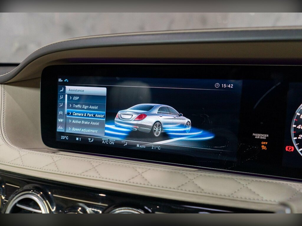 Mercedes-Benz Maybach S Class S 650 Maybach Blue #30