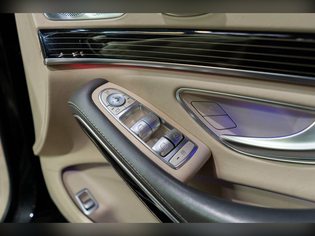 Mercedes-Benz Maybach S Class S 650 Maybach Blue #38