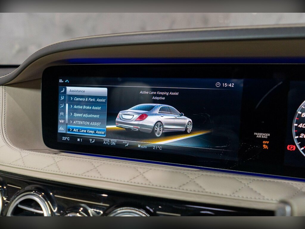 Mercedes-Benz Maybach S Class S 650 Maybach Blue #31
