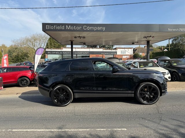 Land Rover Range Rover Velar 2.0 D180 R-dynamic Hse Suv 4Wd Eur YR68WGD Black #3