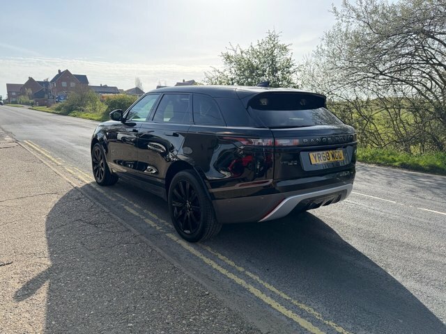 Land Rover Range Rover Velar 2.0 D180 R-dynamic Hse Suv 4Wd Eur YR68WGD Black #6