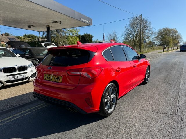 Ford Focus 1.0T Ecoboost St-line Hatchback OV69YHN Red #3
