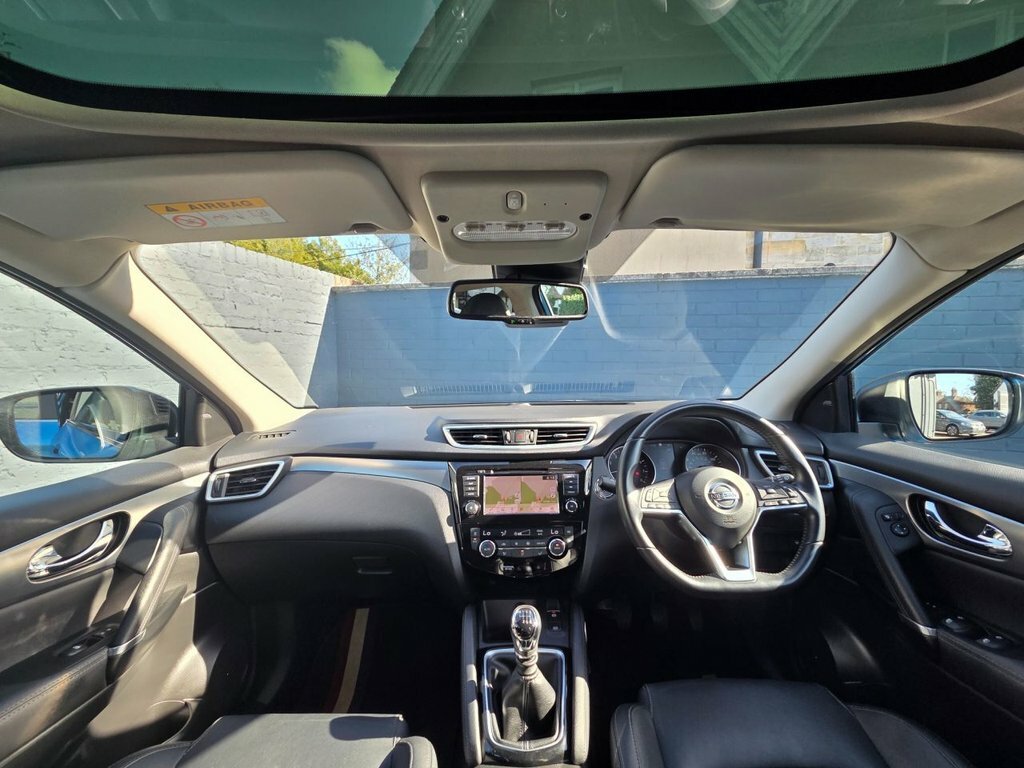 Nissan Qashqai 1.3L Tekna HJ69FZP Blue #2