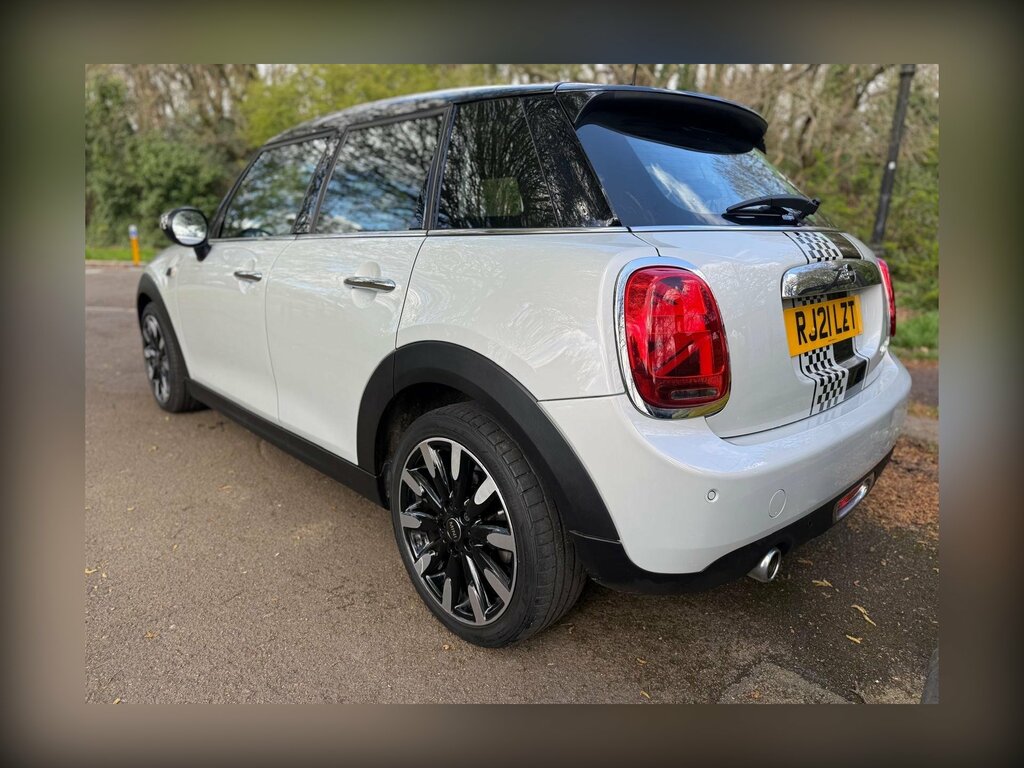 Mini Hatch 1.5 Cooper Exclusive Hatchback Steptron RJ21LZT Silver #3