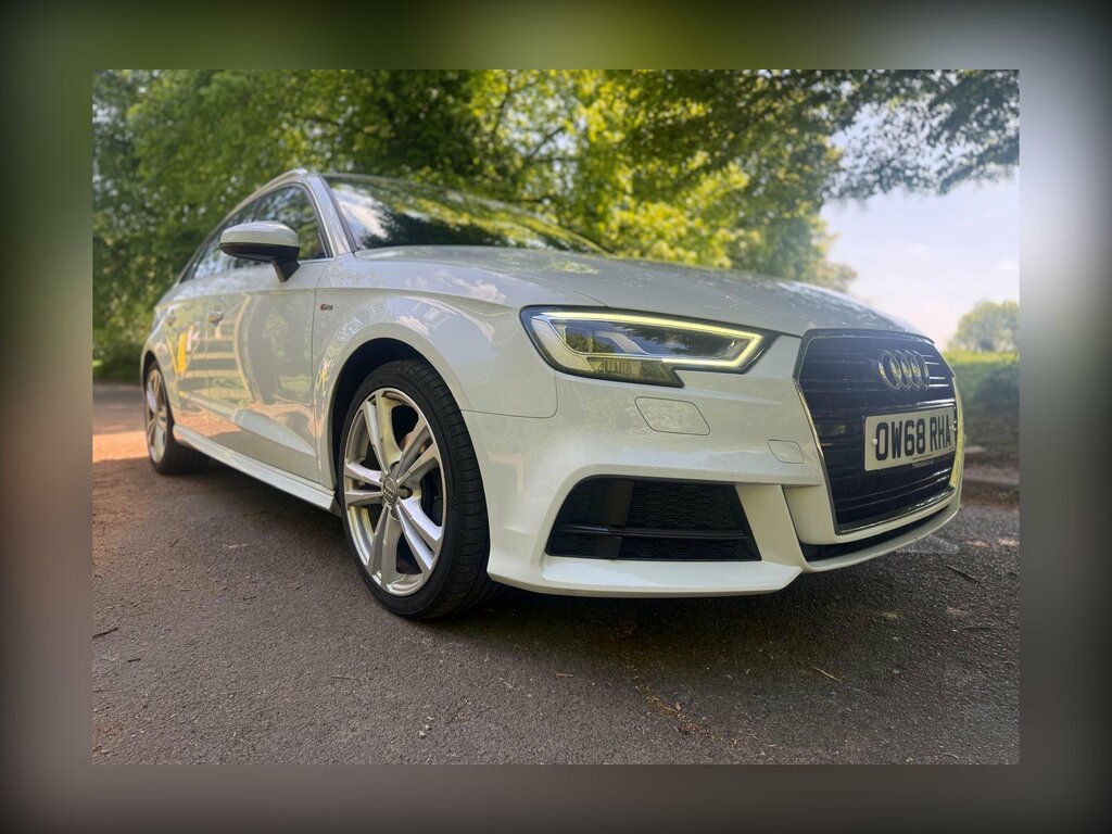 Audi A3 1.5 Tfsi Cod 35 S Line Sportback S Tron White