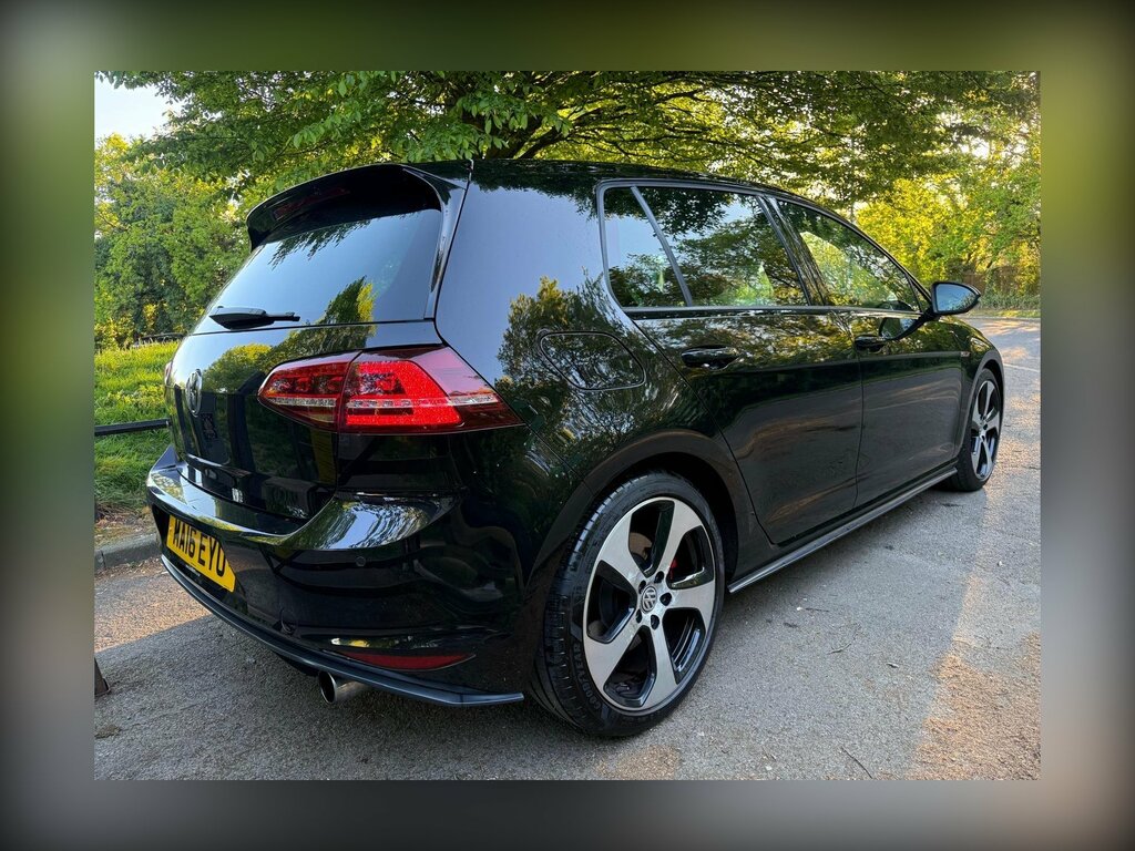 Volkswagen Golf 2.0 Tsi Bluemotion Tech Gti Hatchback D MA16EYU Black #3