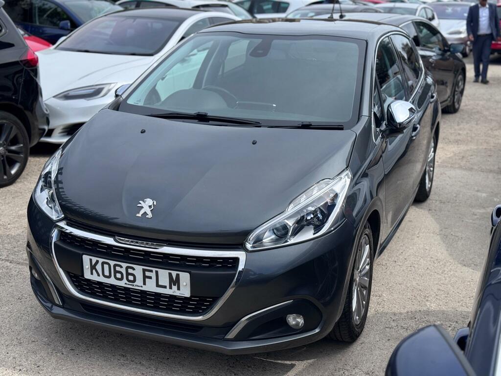 Peugeot 208 1.2 Puretech Allure Euro 6 Grey