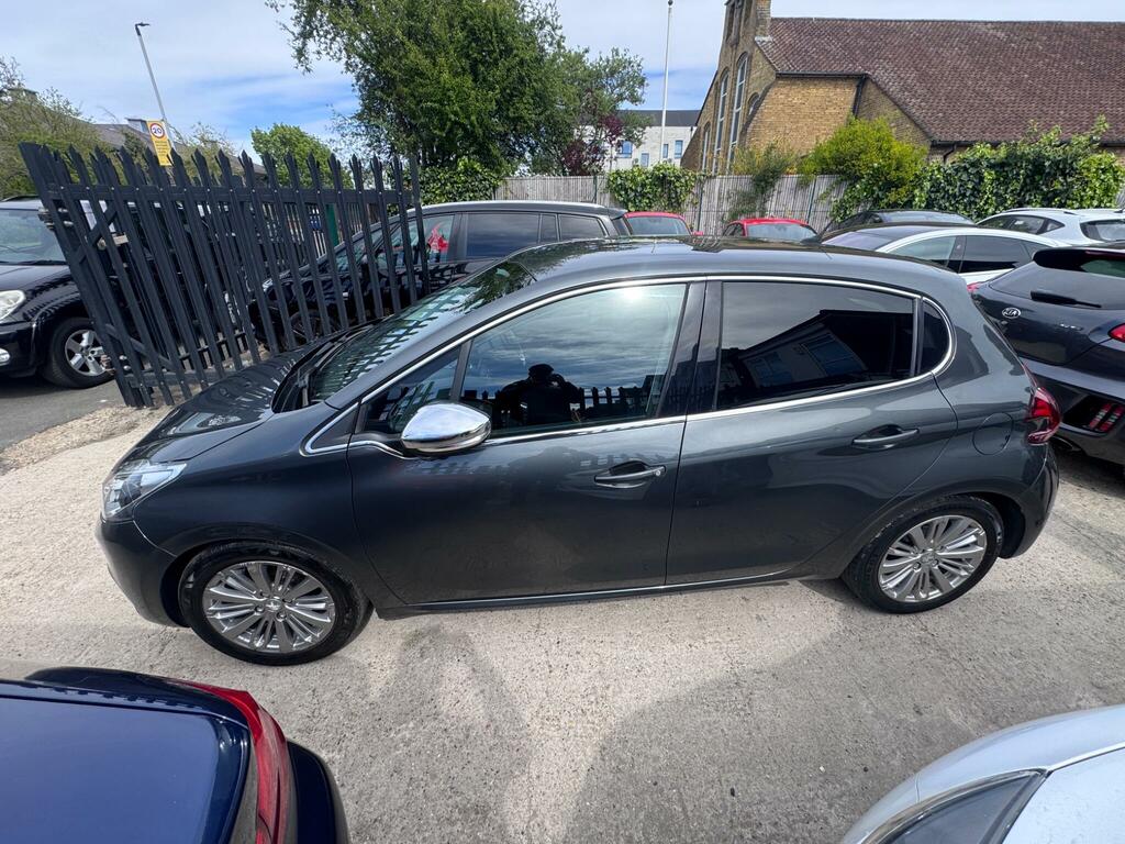 Peugeot 208 1.2 Puretech Allure Euro 6 K066FLM Grey #6