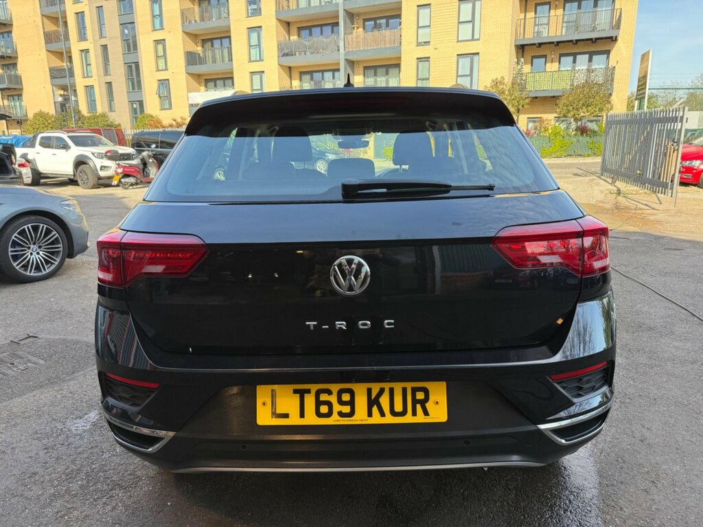Volkswagen T-Roc 2.0 Tdi Se Dsg Euro 6 Ss LT69KUR Black #4