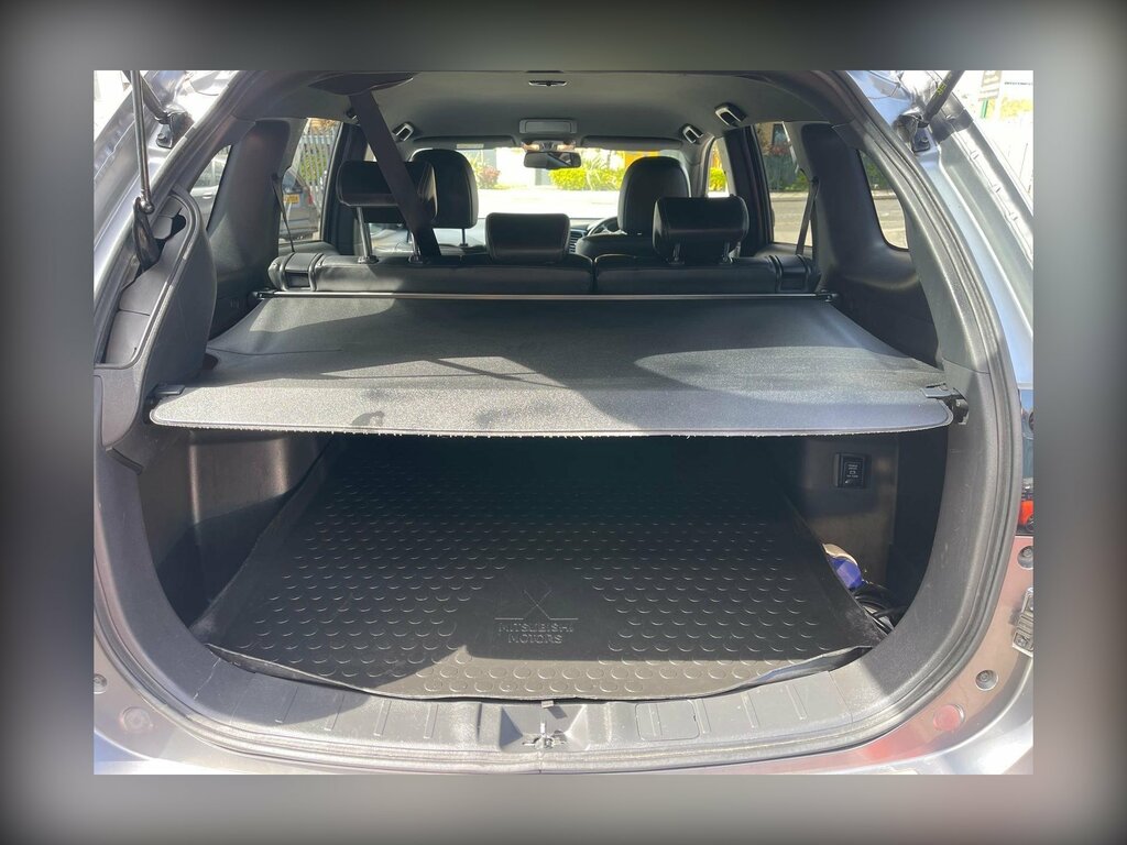 Mitsubishi Outlander 2.4H Twinmotor 13.8Kwh 4H Cvt 4Wd Euro 6 Ss AK19XFO Grey #5