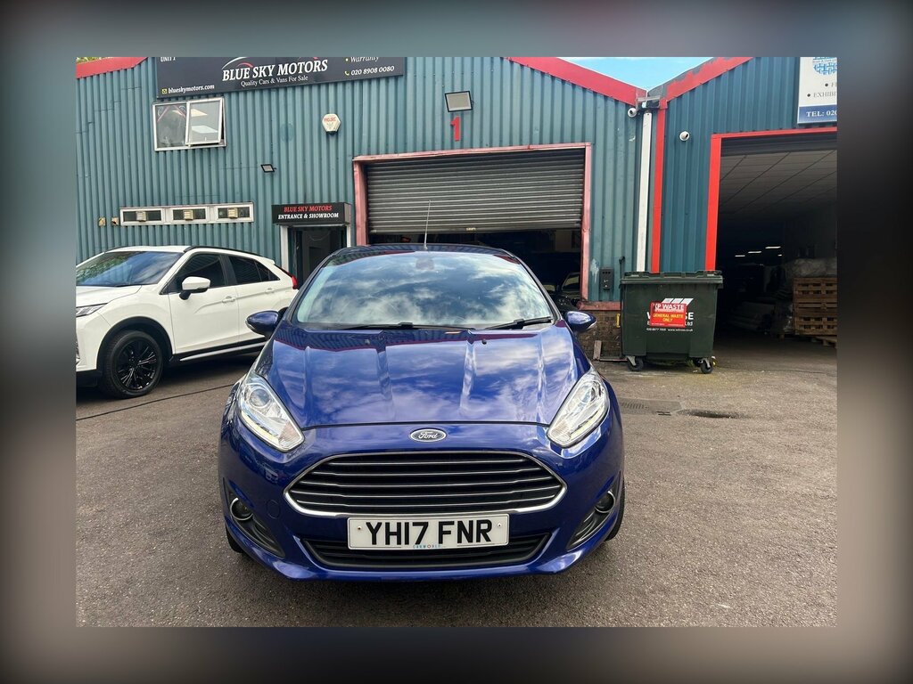 Ford Fiesta 1.0T Ecoboost Titanium X Euro 6 Ss YH17FNR Blue #2