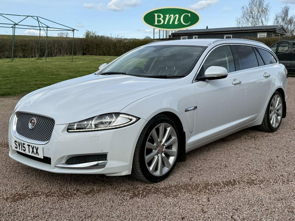 Jaguar XF 2.2D Portfolio Sportbrake Euro 5 S S SY15TXX White #3