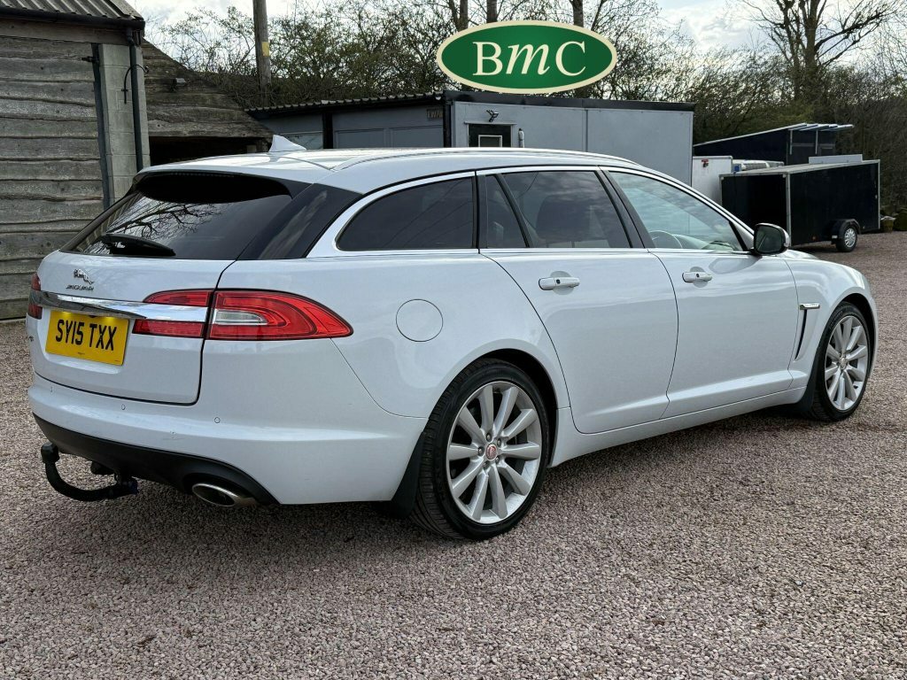 Jaguar XF 2.2D Portfolio Sportbrake Euro 5 S S SY15TXX White #6