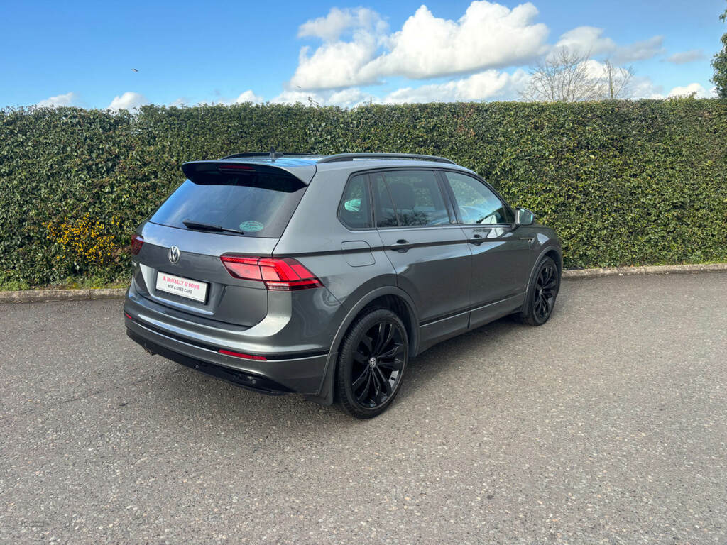 Volkswagen Tiguan 2.0 Tdi 150 R-line Tech Dsg LP69KBY Grey #2
