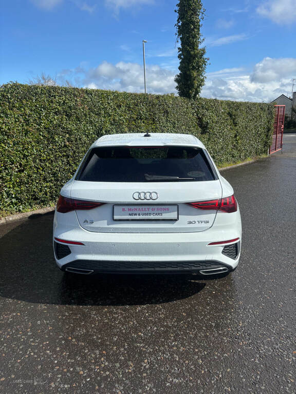 Audi A3 30 Tfsi S Line AVZ7710 White #3