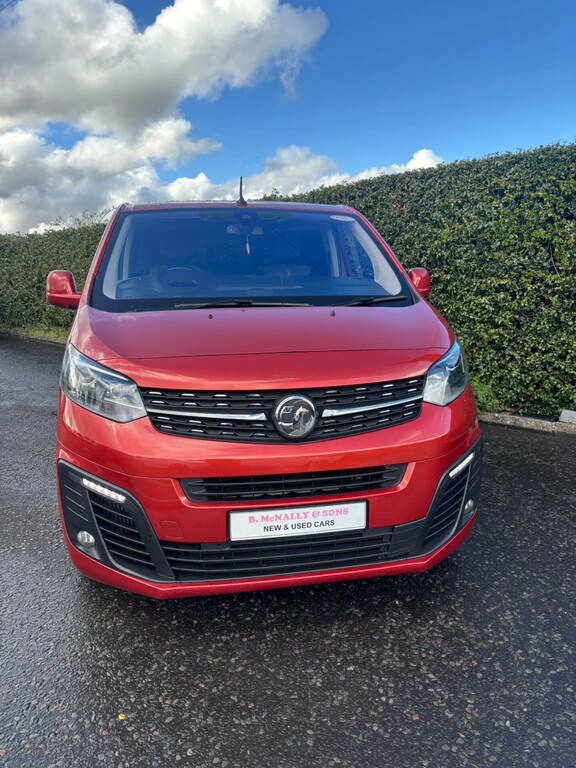 Vauxhall Vivaro Life 2.0 Turbo D 180Ps Elite M Red #4