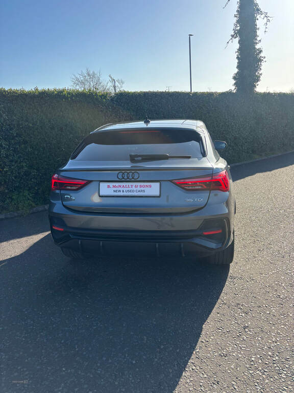 Audi Q3 35 Tdi S Line S Tronic CX72XFT Grey #5