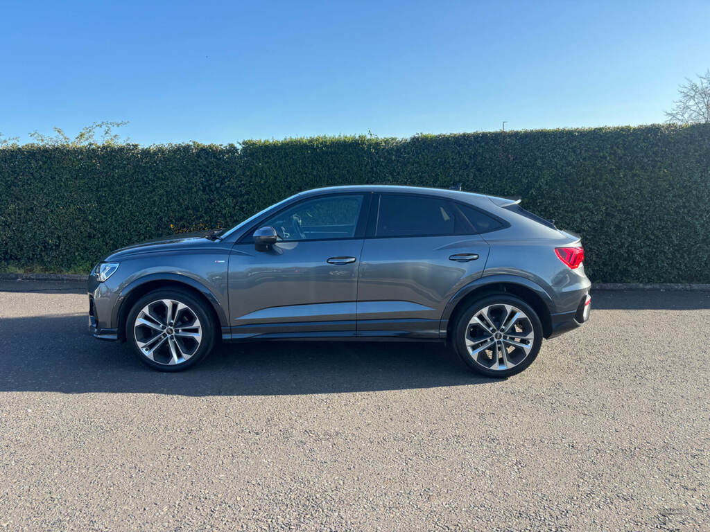 Audi Q3 35 Tdi S Line S Tronic CX72XFT Grey #3