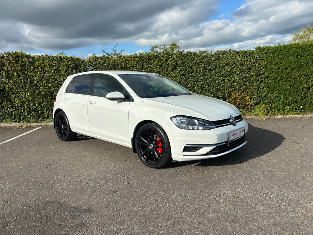 Volkswagen Golf 1.6 Tdi Se Nav NK68YLM White #4