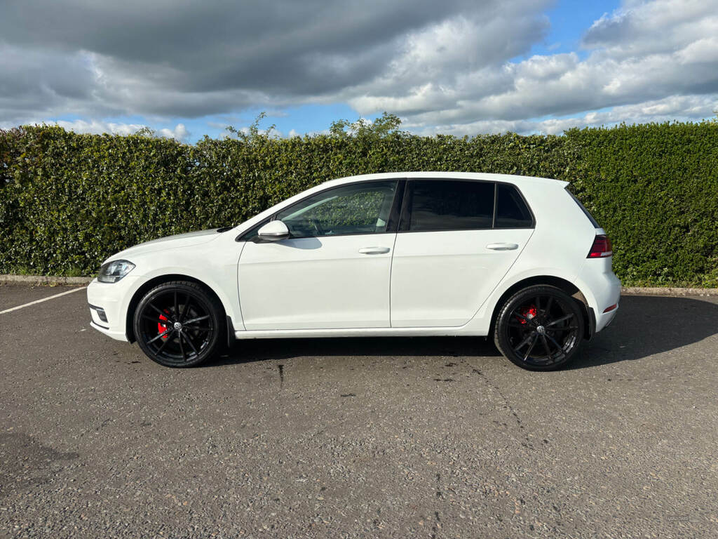 Volkswagen Golf 1.6 Tdi Se Nav NK68YLM White #6