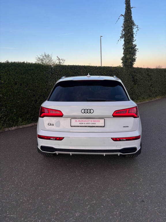 Audi Q5 40 Tdi Quattro S Line S Tronic KV19WBH White #5