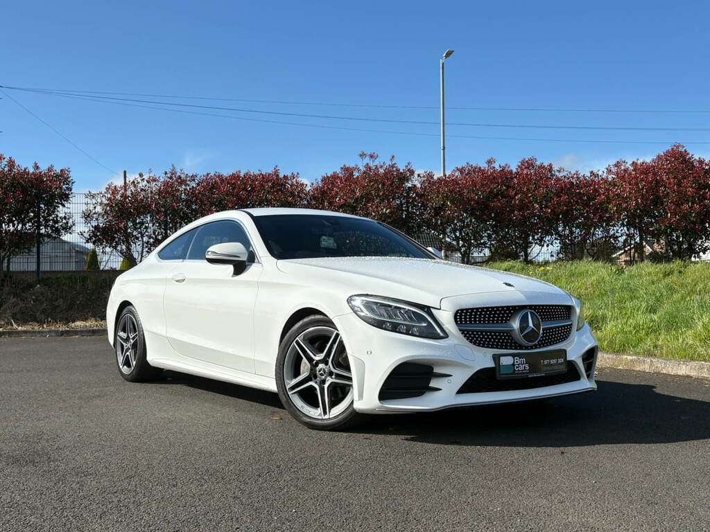 Mercedes-Benz C Class C200 Amg Line 9G-tronic White