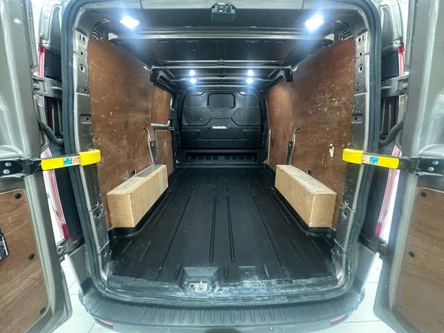 Ford Transit Custom 2.0 300 Ecoblue Active Panel Van L RP64NOV Silver #4