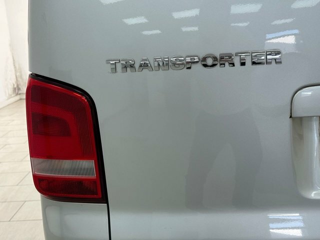 Volkswagen Transporter Shuttle 2.0 Td T30 Se Black #34
