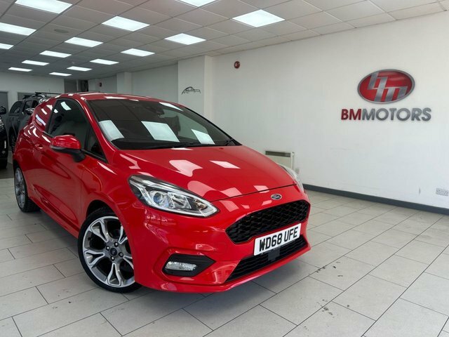 Ford Fiesta Van 1.5 Tdci Sport Car Derived Van Manu Red