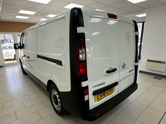 Vauxhall Vivaro 1.6 Cdti 2900 Biturbo Ecotec Panel Van CV18GYD White #6
