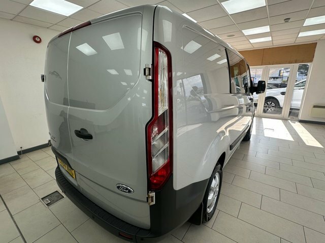 Ford Transit Custom 2.2 Tdci 290 Trend Combi Van L2 CV64WHG Silver #5