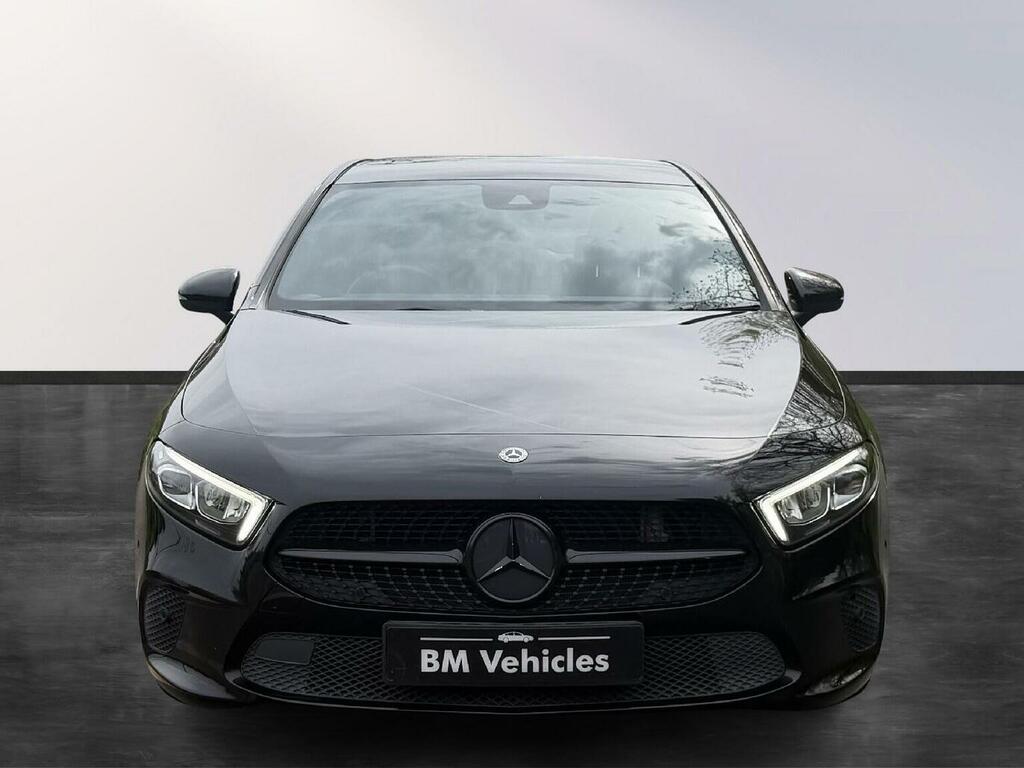 Mercedes-Benz A Class Hatchback 1.5 A180d Sport Premium 7G-dct Euro 6 VX68VHR Black #2