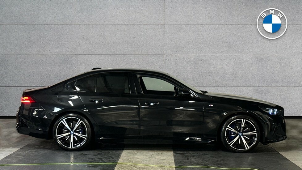 BMW i5 I5 Edrive40 M Sport Pro Saloon PK24FOA #3