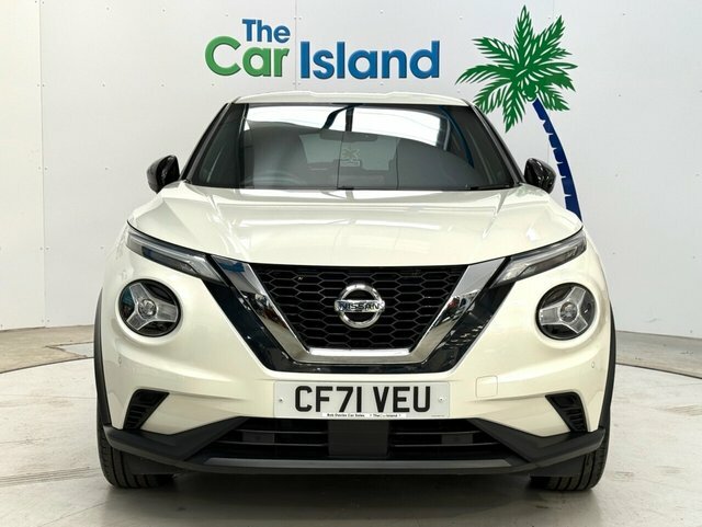 Nissan Juke Dig-t N-connecta Suv CF71VEU White #2