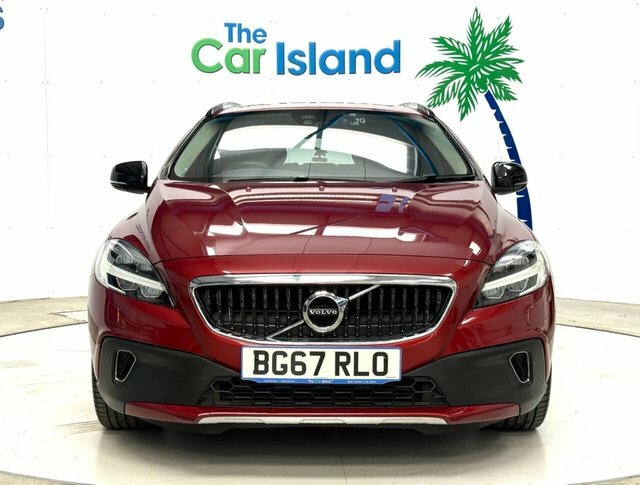 Volvo V40 Cross Country T3 Pro Hatchback Red