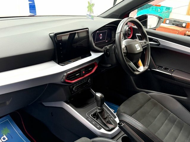 Seat Arona Tsi Fr Sport Suv DF23GHB Red #2