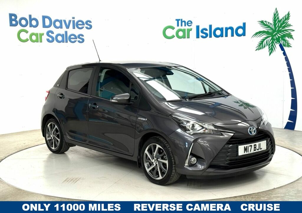 Toyota Yaris Vvt-h Y20 Bi-tone Hatchback Grey