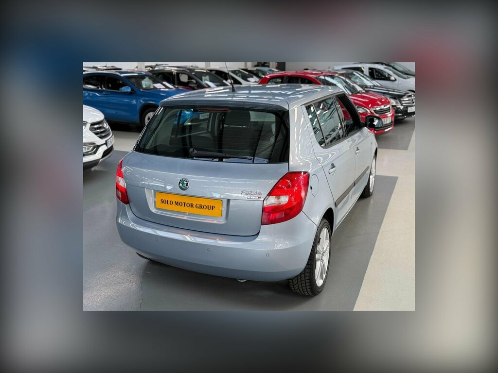 Skoda Fabia 1.6 Tdi Elegance Hatchback Euro Blue #5