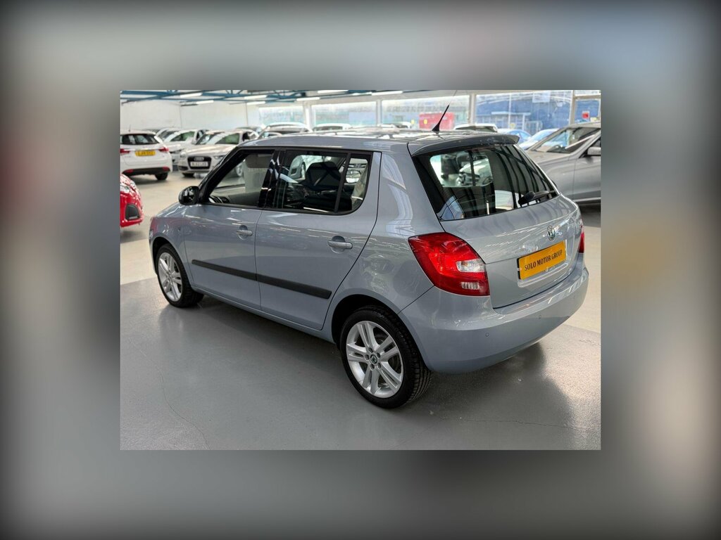 Skoda Fabia 1.6 Tdi Elegance Hatchback Euro Blue #3