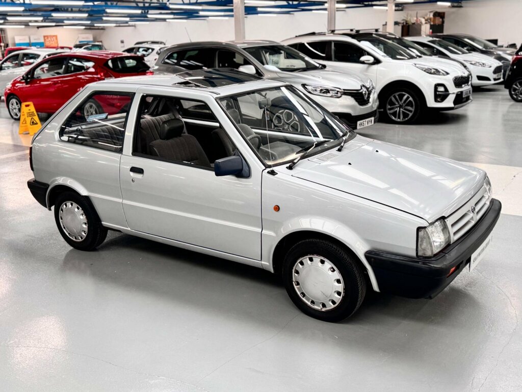 Nissan Micra Micra Gs Red #14