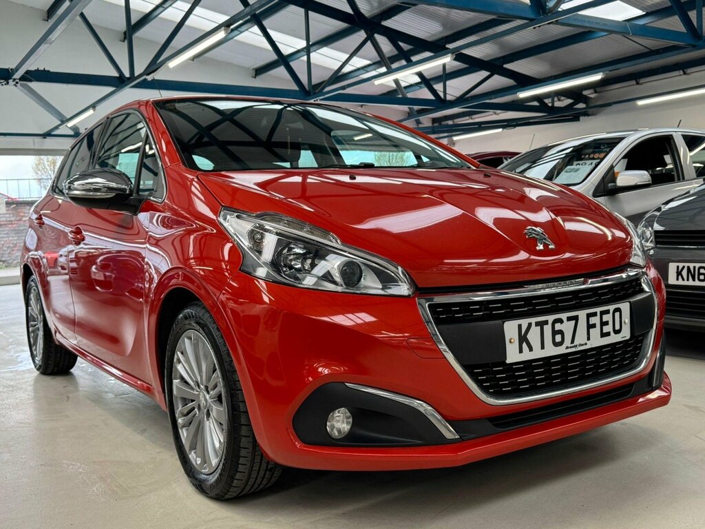Peugeot 208 1.2 Puretech Allure Euro 6 Ss Orange