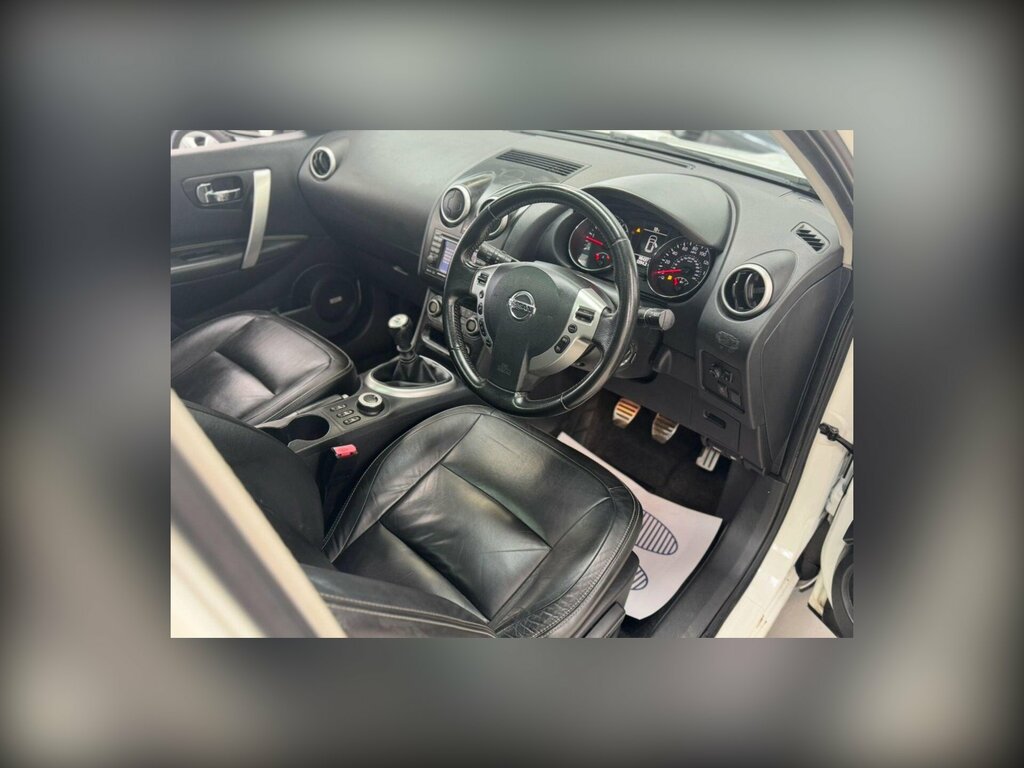 Nissan Qashqai 2.0 Dci Tekna Suv 4Wd Euro 4 15 White #2