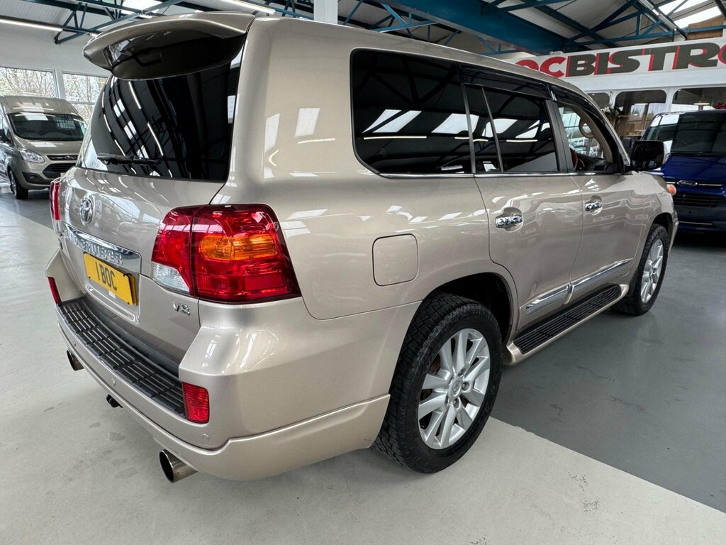 Toyota Land Cruiser V8 Zx V8 4.6 Black #11