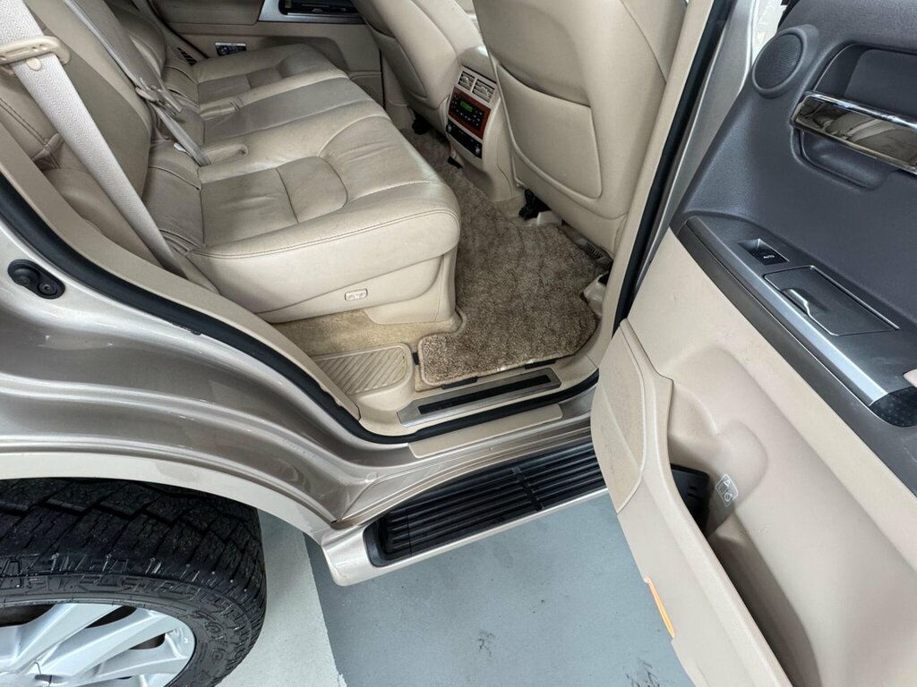 Toyota Land Cruiser V8 Zx V8 4.6 Black #16