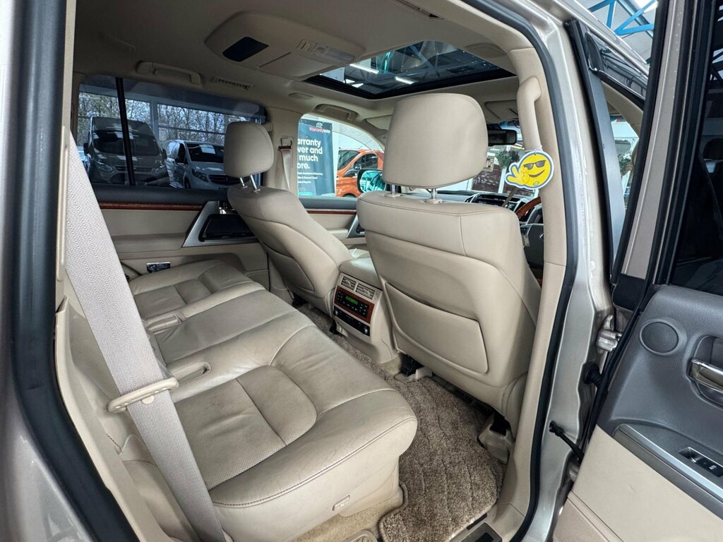 Toyota Land Cruiser V8 Zx V8 4.6 Black #15