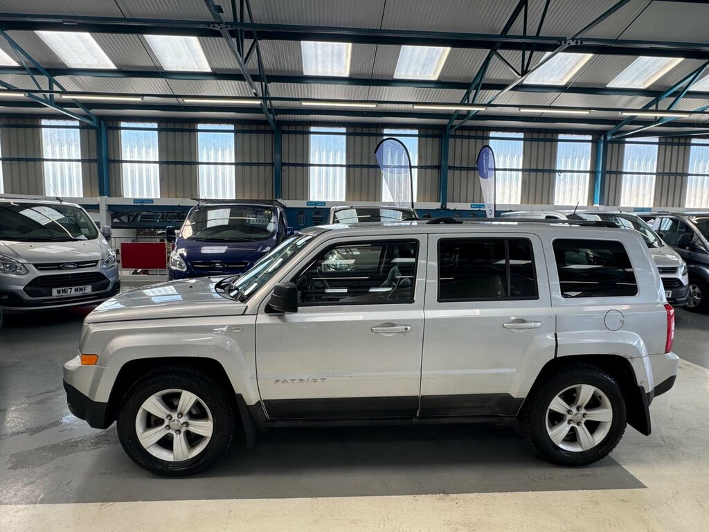 Jeep Patriot 2.2 Crd Limited Black #4