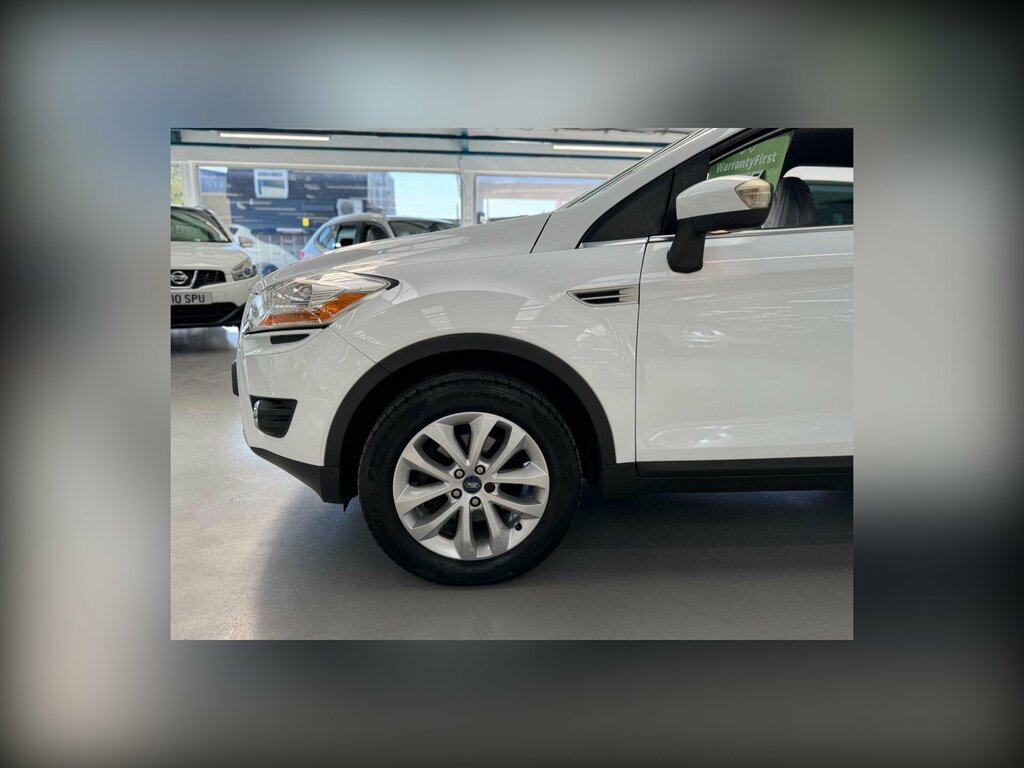 Ford Kuga 2.0 Tdci Titanium Suv Powershift Awd Eu DE11OMG White #3