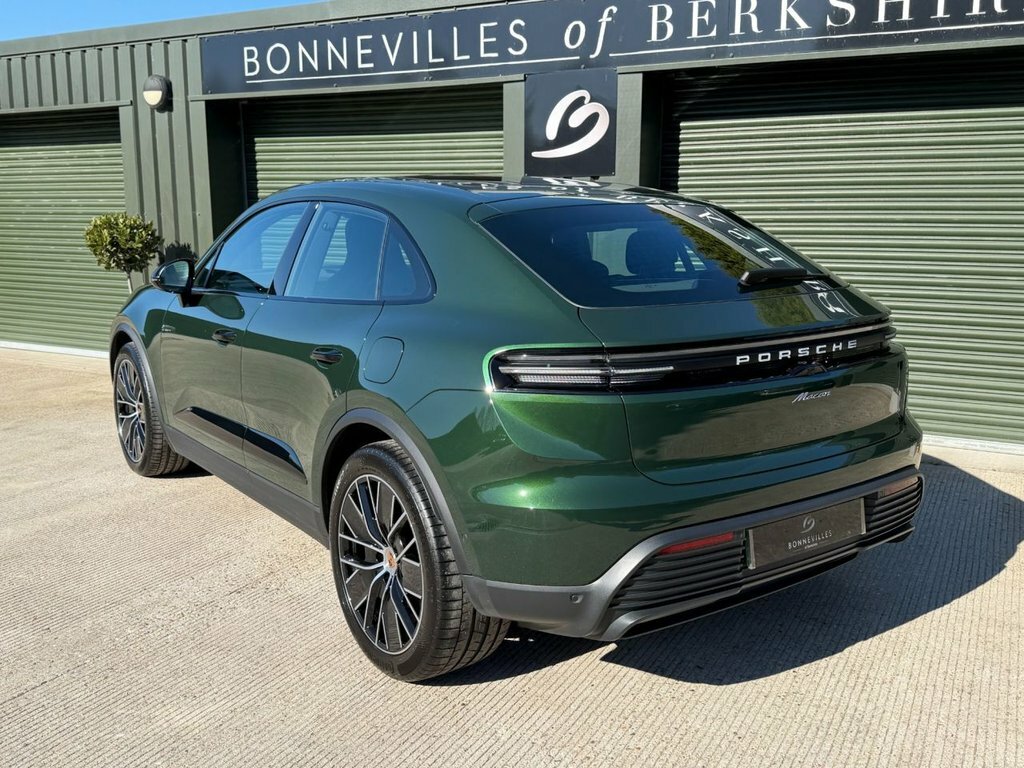 Porsche Macan Suv WM74OBY Green #3