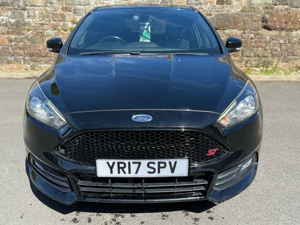 Ford Focus 2L St-2 YR17SPV Black #2